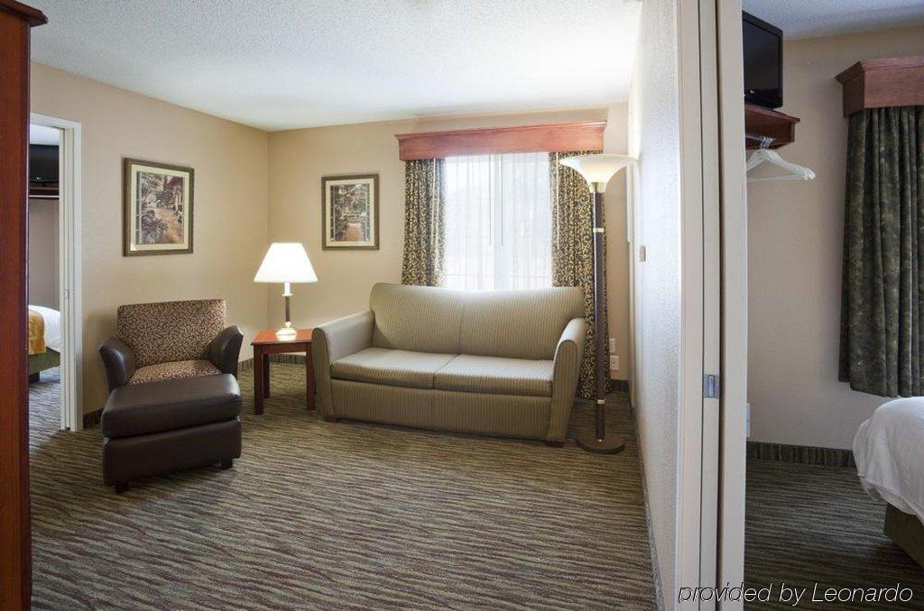 Grandstay Residential Suites Hotel - Eau Claire Eksteriør billede