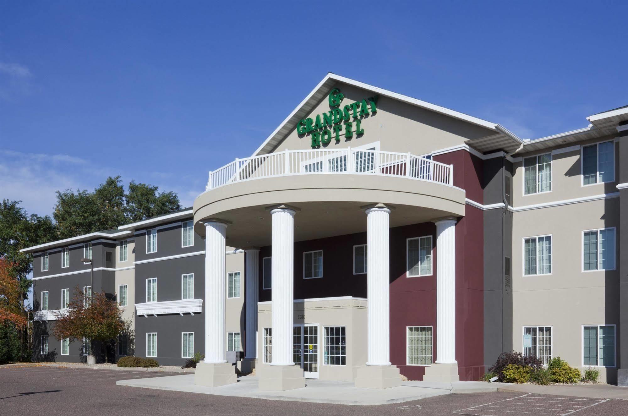 Grandstay Residential Suites Hotel - Eau Claire Eksteriør billede