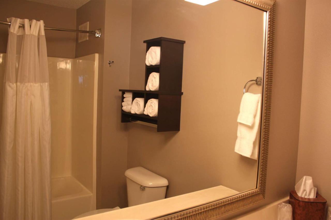 Grandstay Residential Suites Hotel - Eau Claire Eksteriør billede